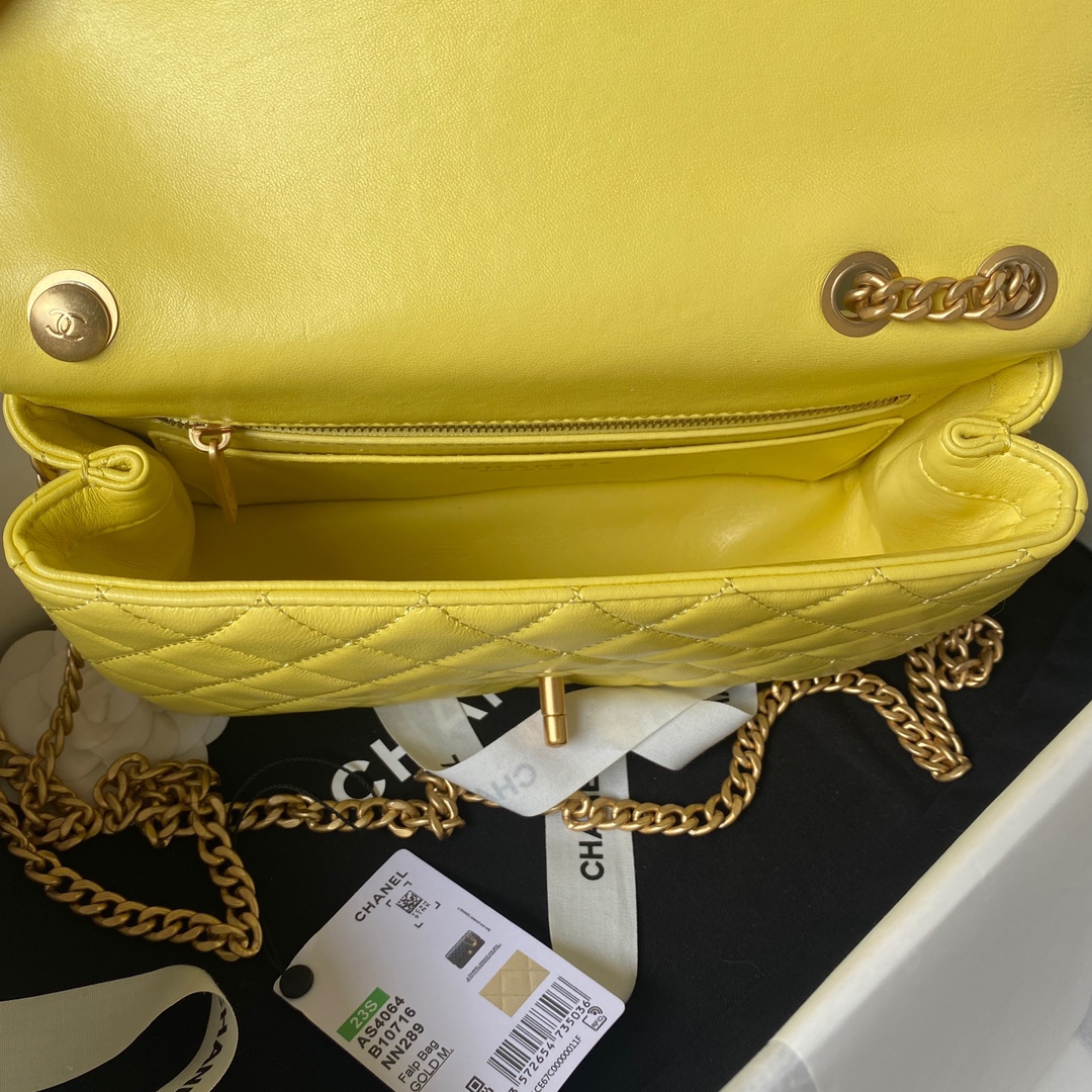 Classic Flap Lambskin Bag AS4046 Yellow